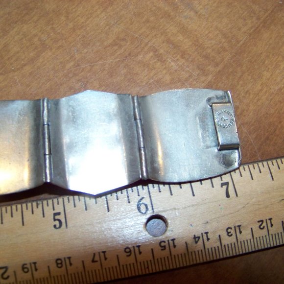 Meet your Posher, Pam - Picture 5 of 7